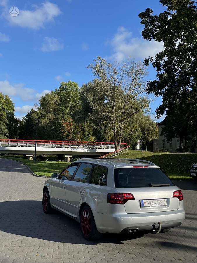 Audi A4, wagon