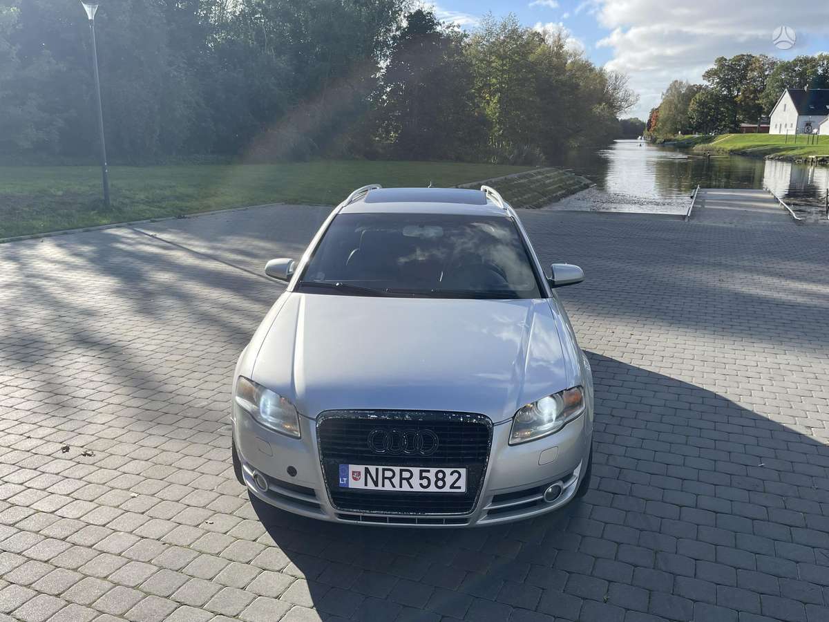 Audi A4, Универсал