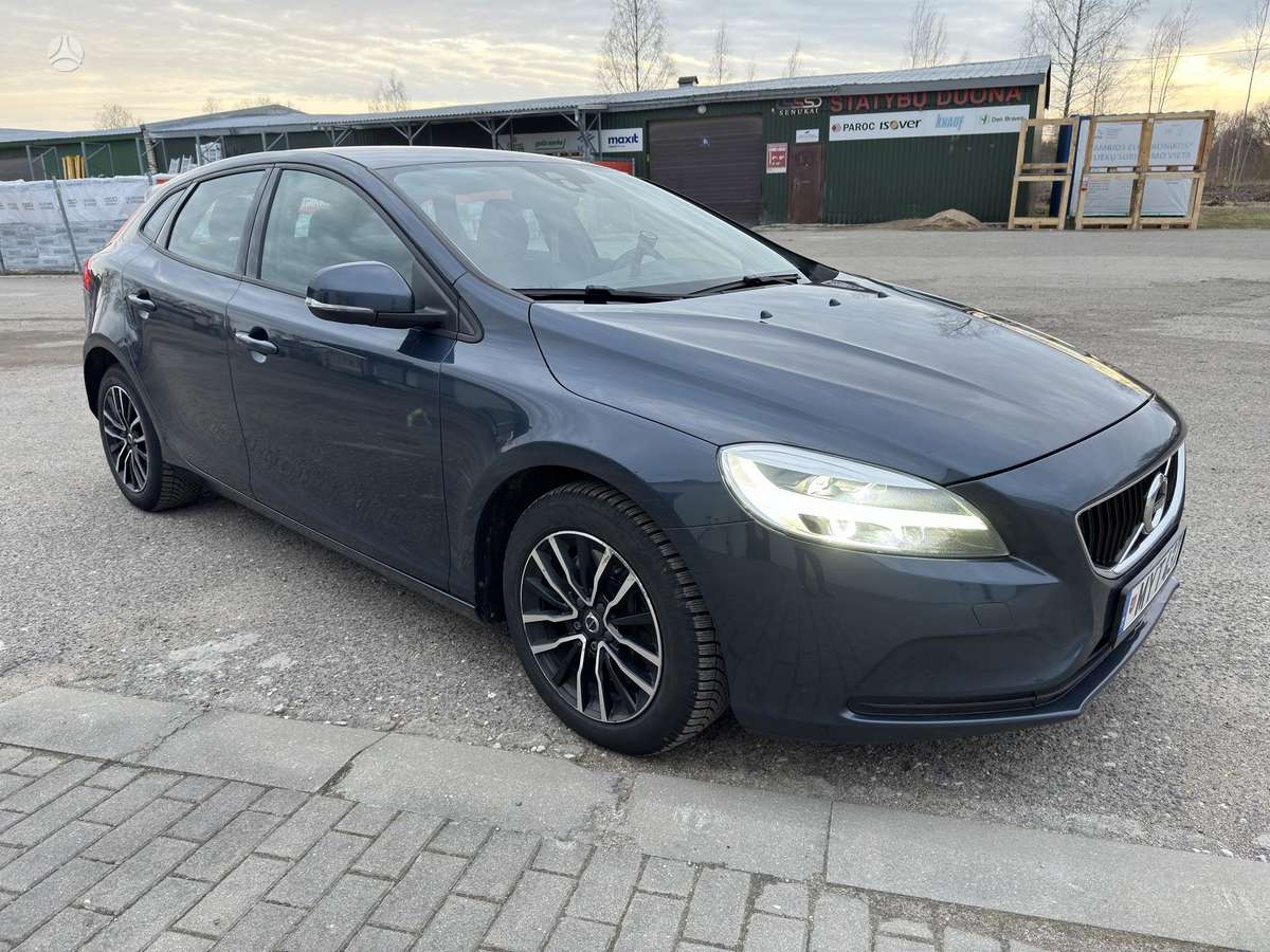 Volvo V40