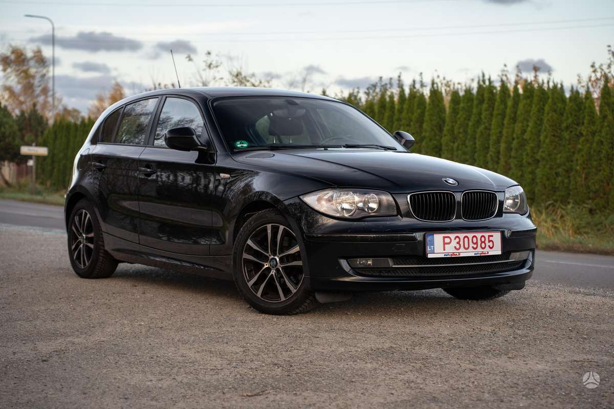 BMW 118, 2.0 l., Хэтчбек