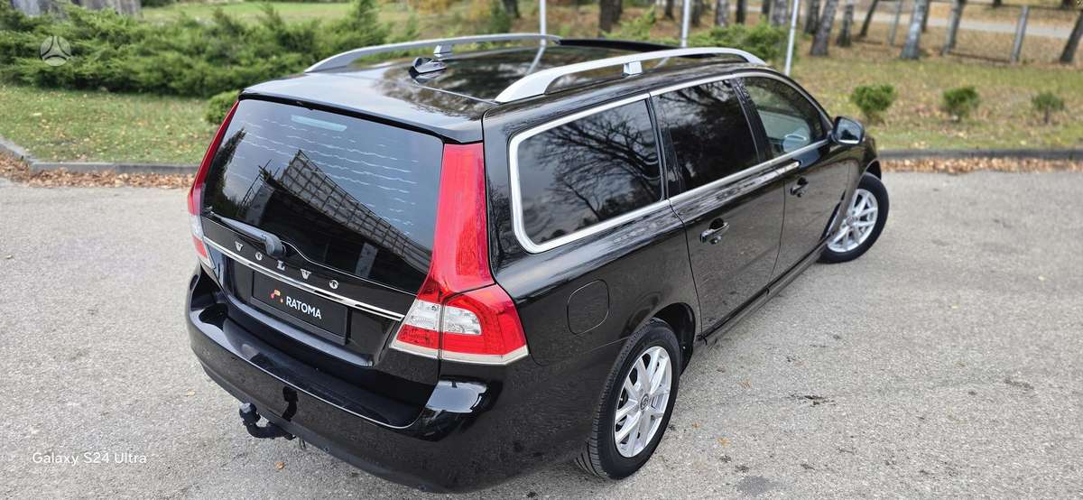 Volvo V70, 2.0 l., Универсал