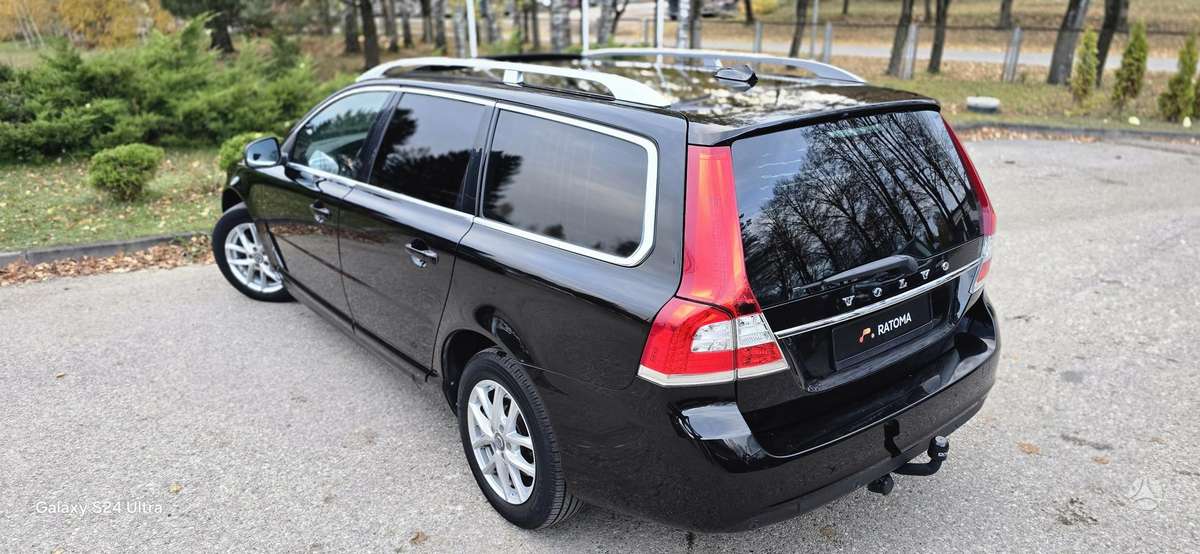 Volvo V70, 2.0 l., Универсал