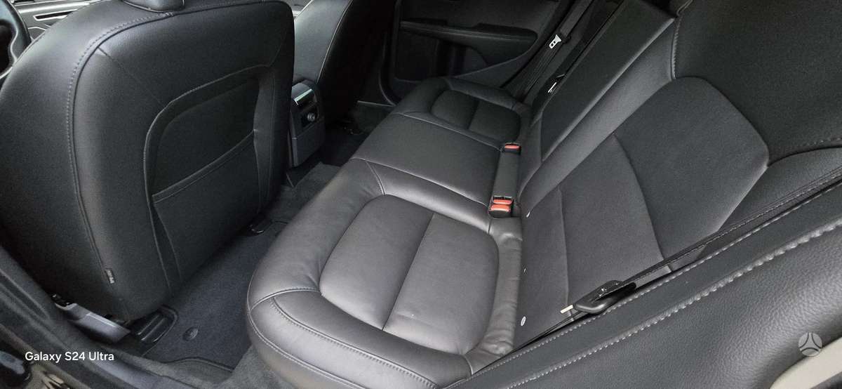 Volvo V70, 2.0 l., Универсал