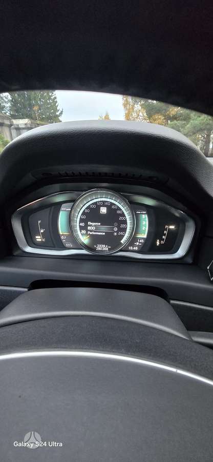 Volvo V70, 2.0 l., Универсал