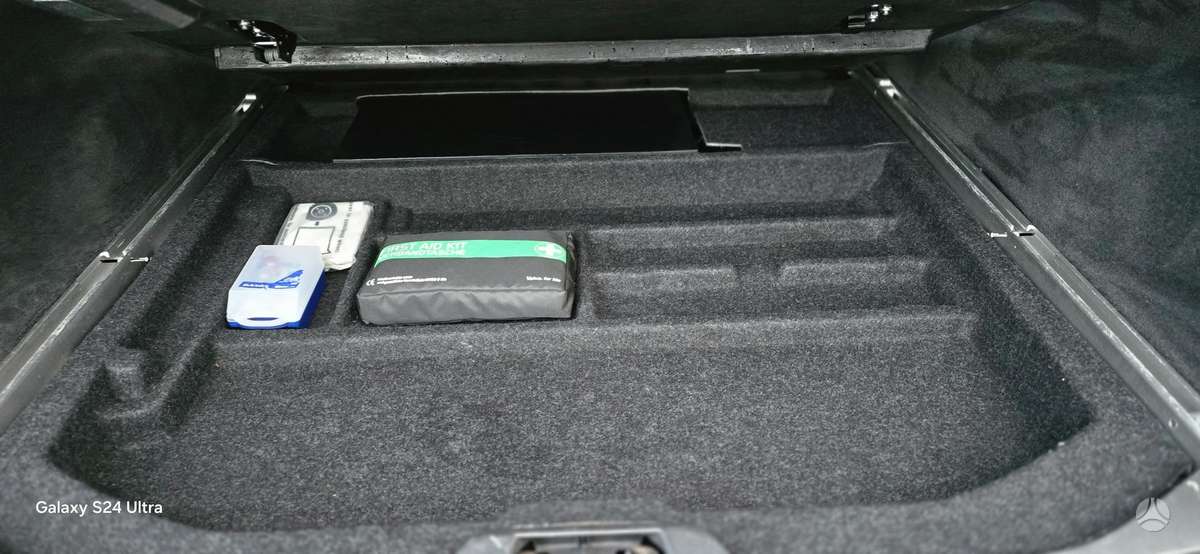 Volvo V70, 2.0 l., Универсал