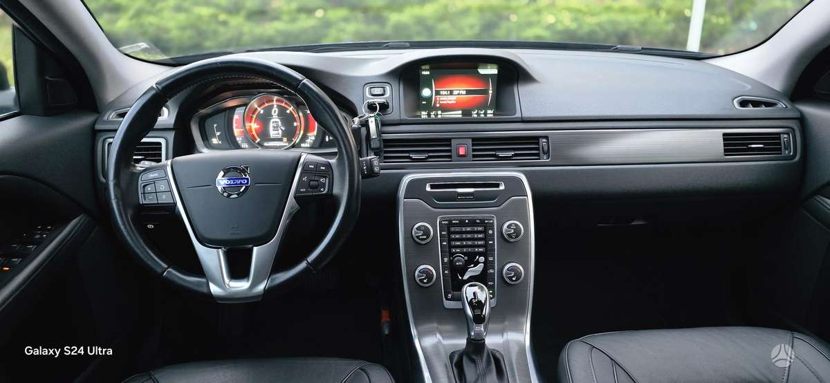 Volvo V70, 2.0 l., Универсал