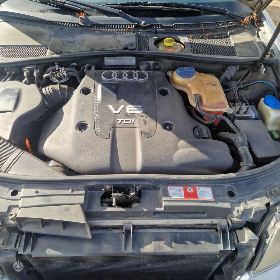 Audi A6, 2.5 l., Седан