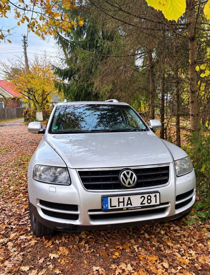 Volkswagen Touareg