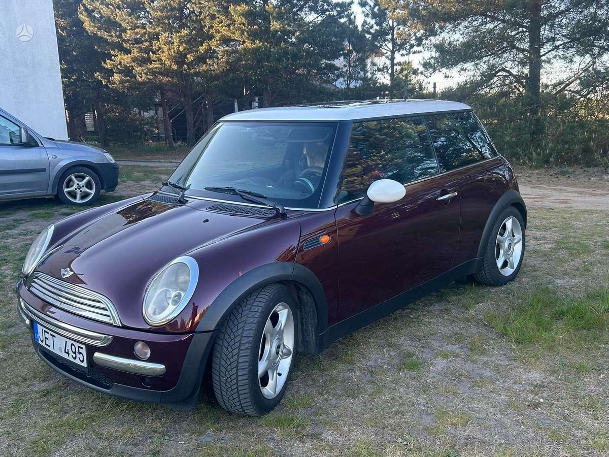 Mini Cooper, 1.6 l., hatchback