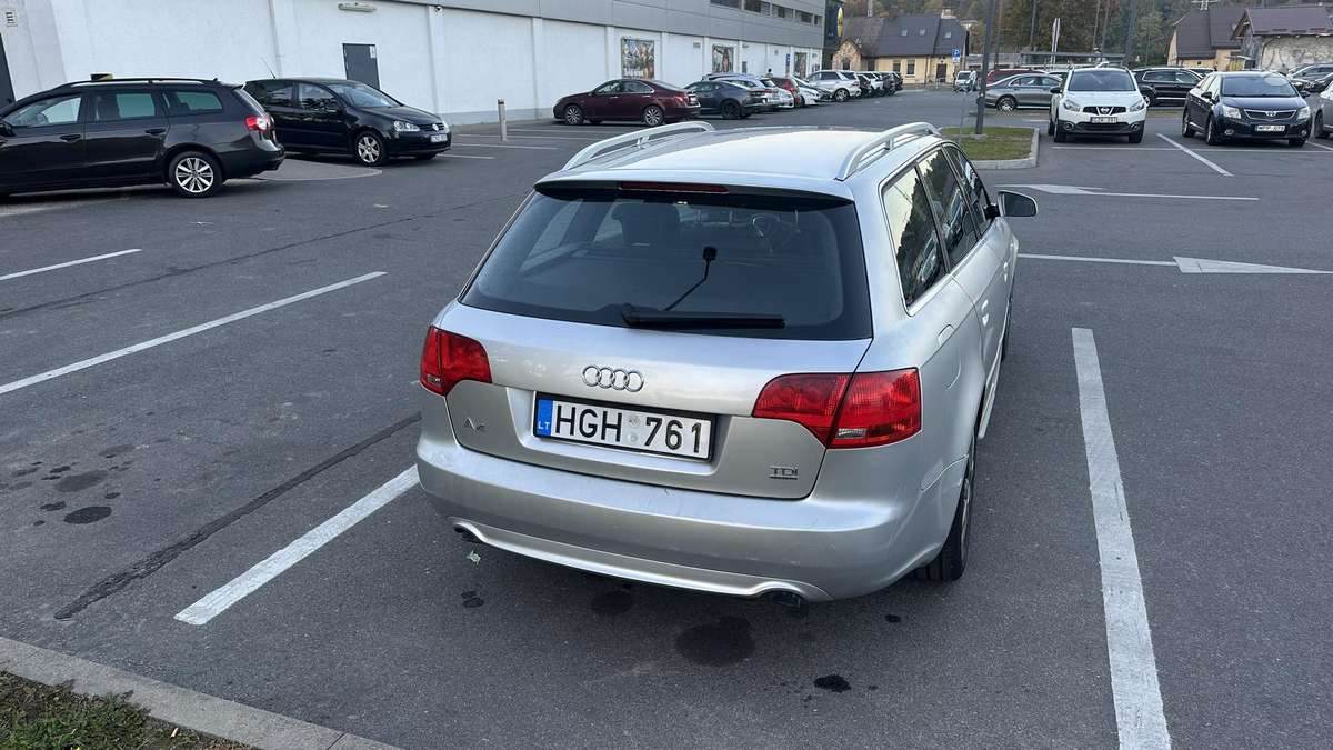 Audi A4, 2.0 l., universalas