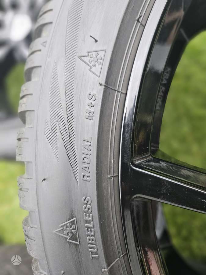 Firestone, зимние 245/40 R19
