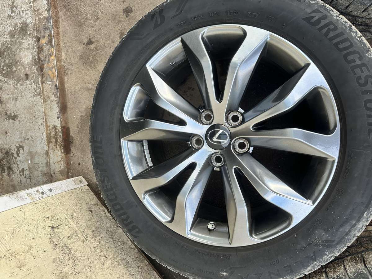 Lexus, легкосплавные , R18