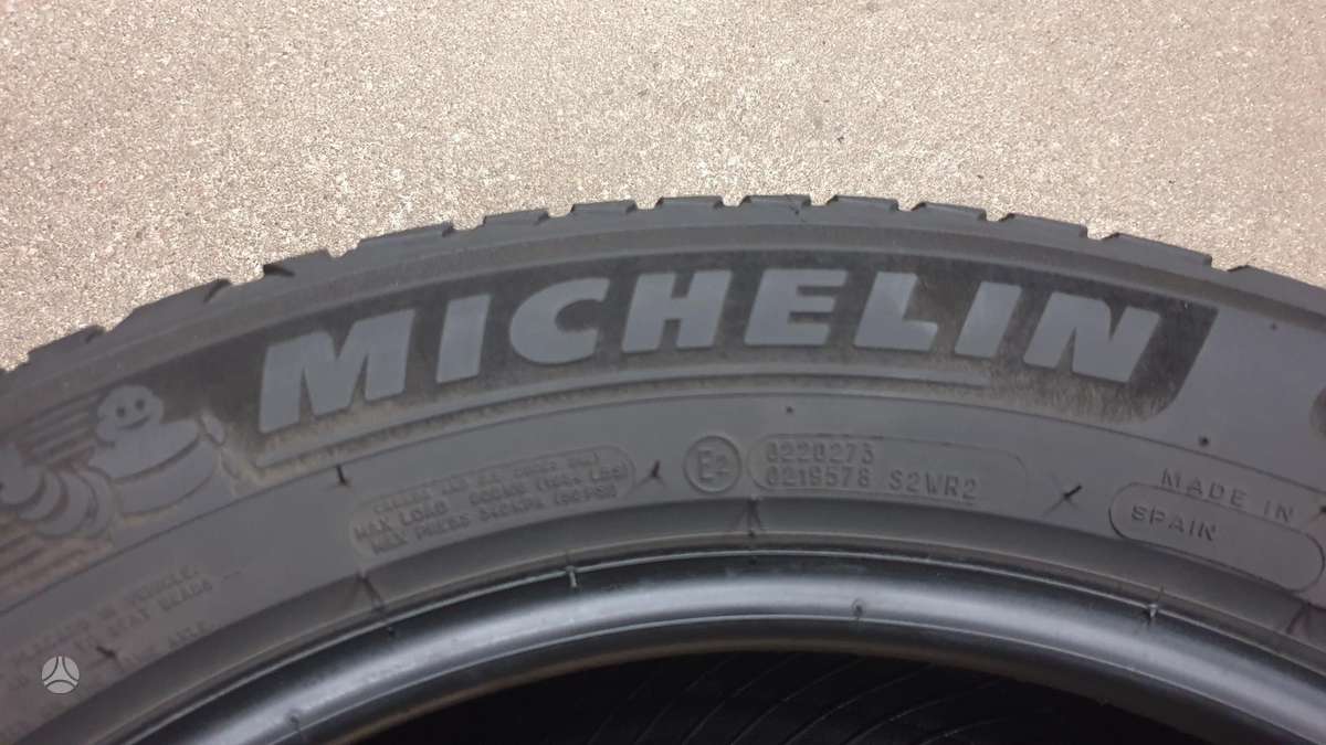 Michelin CrossClimate 2, всесезонные 235/55 R18