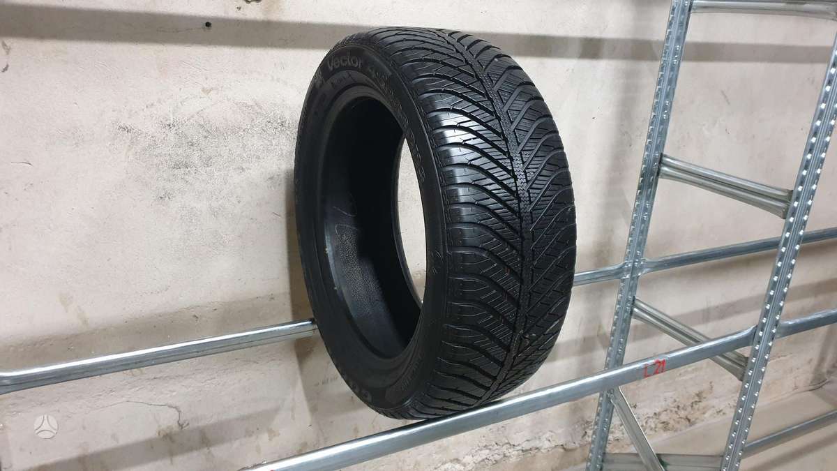 Goodyear Vector 4 Seasons, летние 225/50 R17