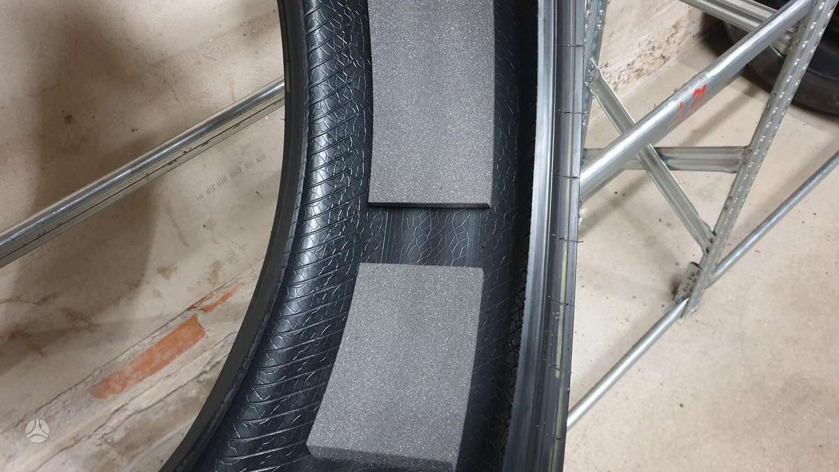 Pirelli PZero TM, vasarinės 285/35 R23