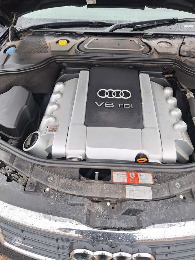 Audi A8 for parts