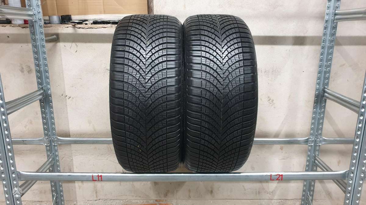 Goodyear Vector4Seasons, всесезонные 255/40 R21