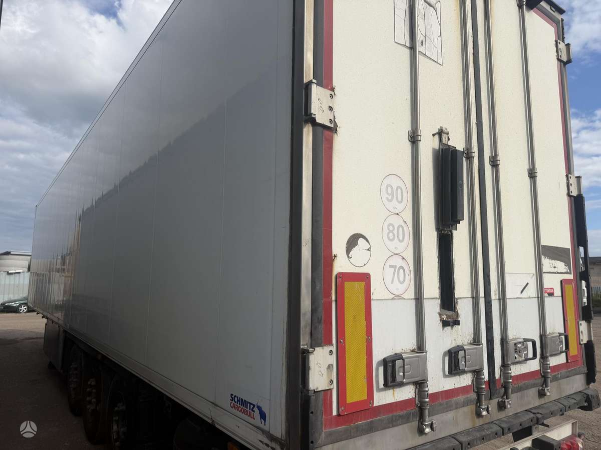 Schmitz Cargobull SLX200, refrigerated