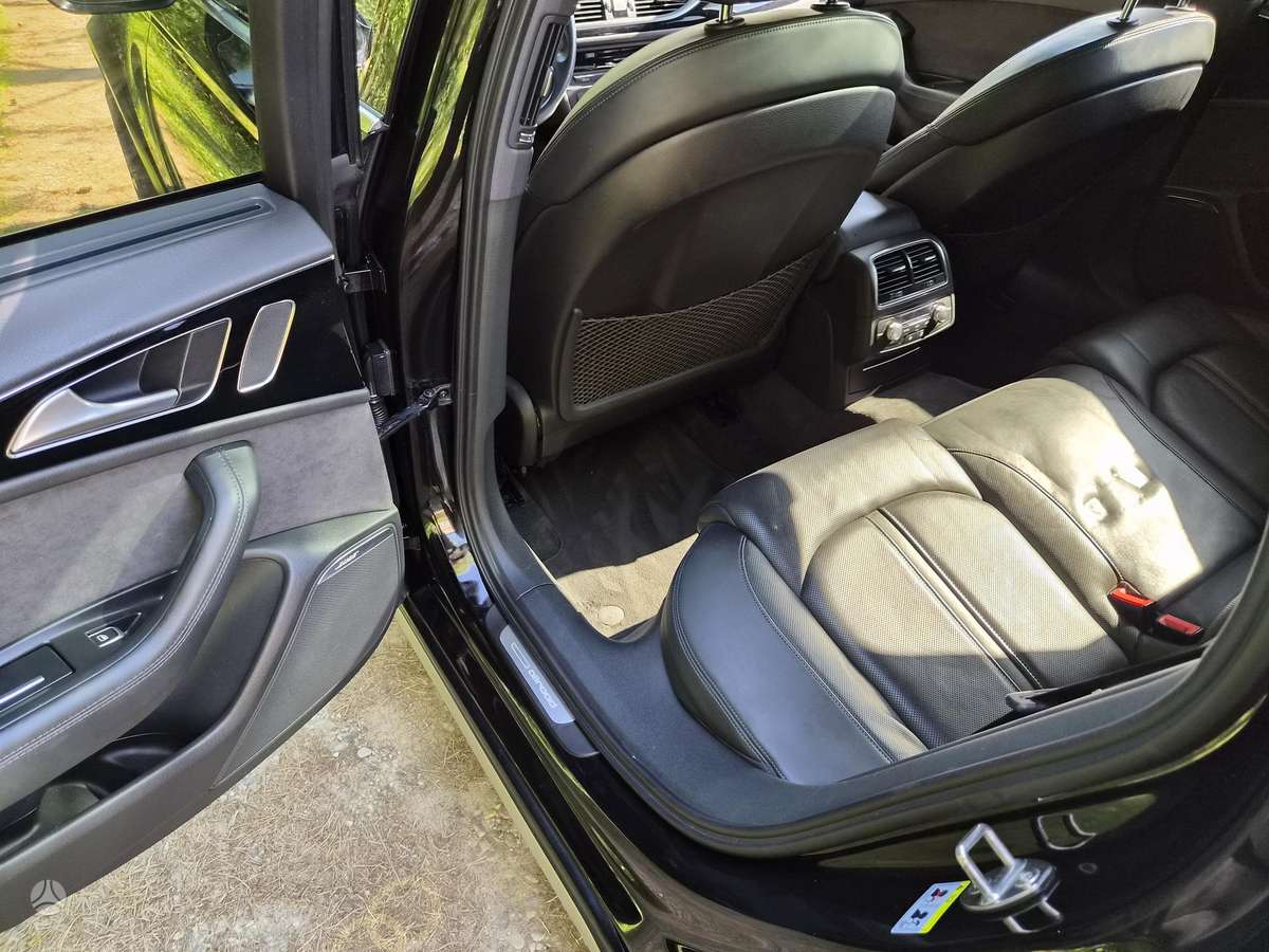 Audi A6 allroad, 3.0 l., Универсал