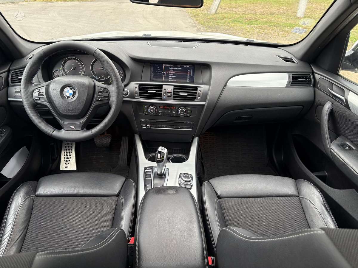 BMW X3, 3.0 l., off-road / crossover