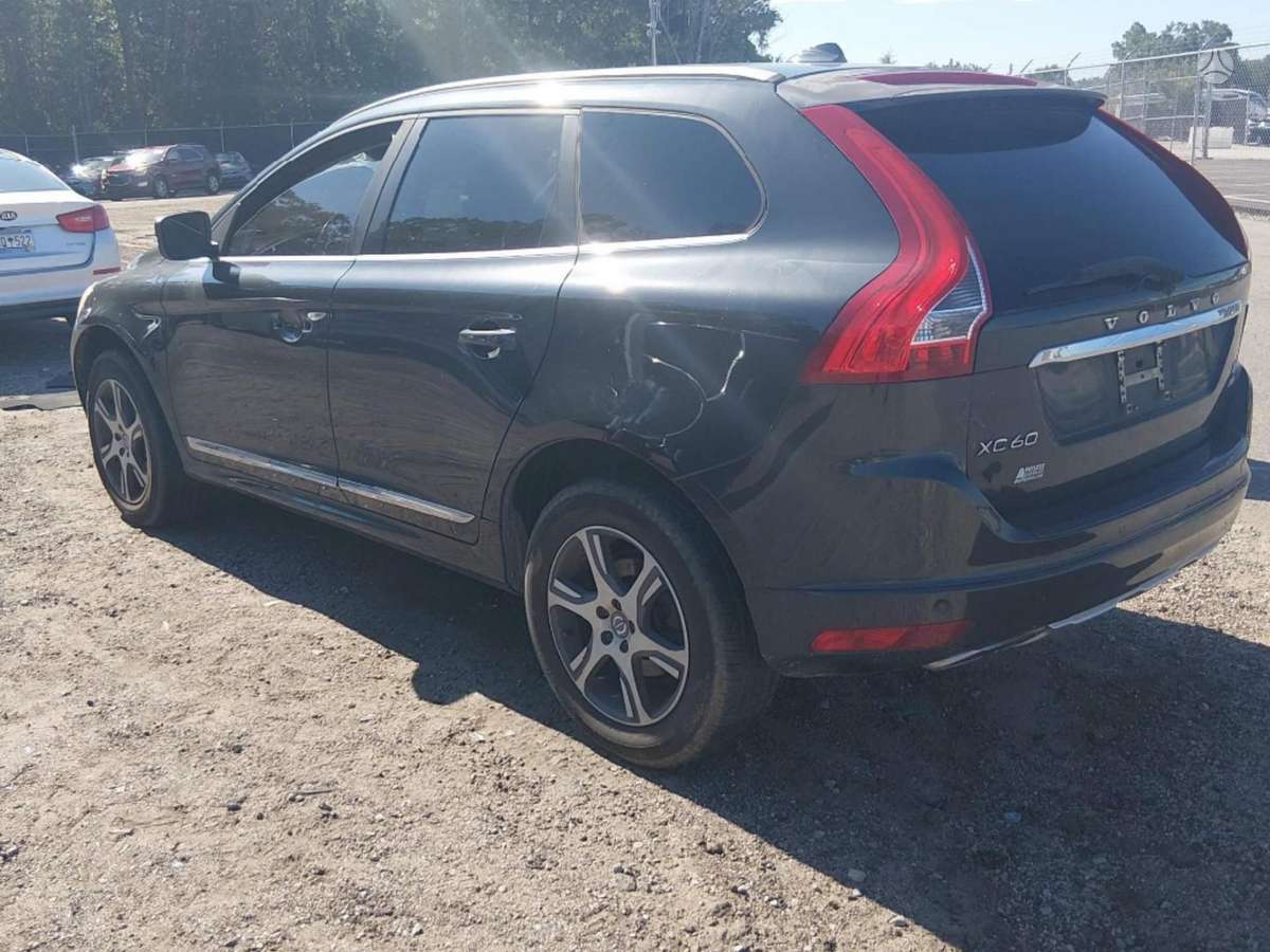 Volvo XC60 по частям
