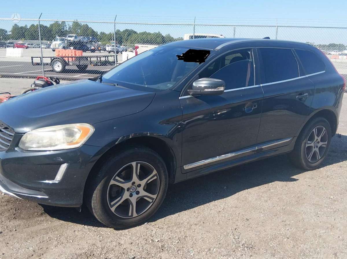 Volvo XC60 for parts