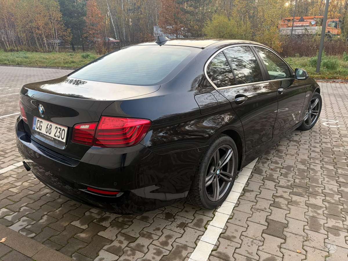 BMW 520, 2.0 l., Седан