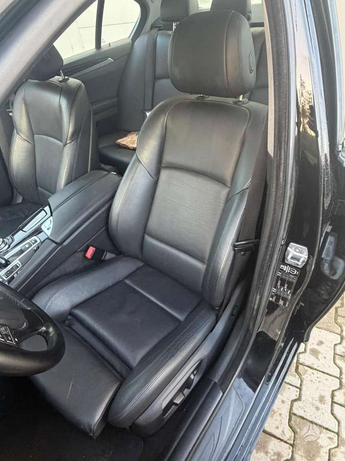 BMW 520, 2.0 l., Седан