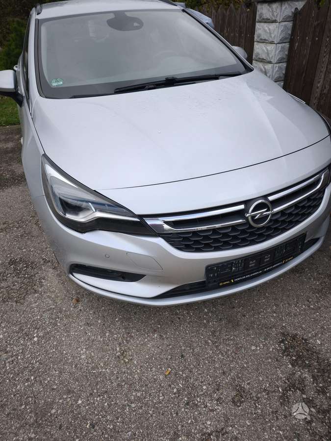 Opel Astra Z176 spalva