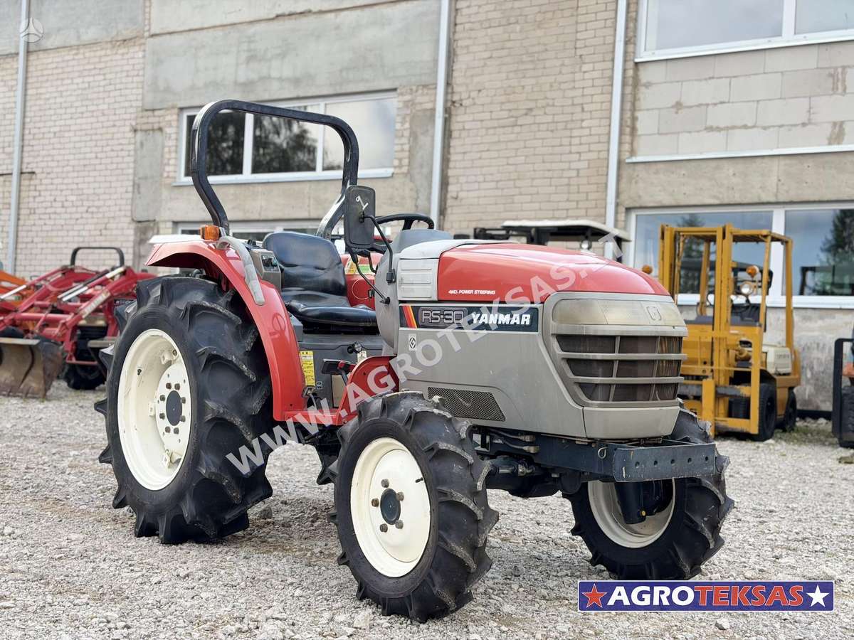 Kubota Įvairūs modeliai, тракторы