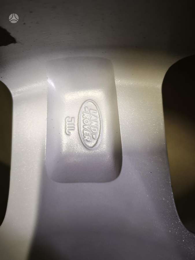 Land Rover, light alloy, R17