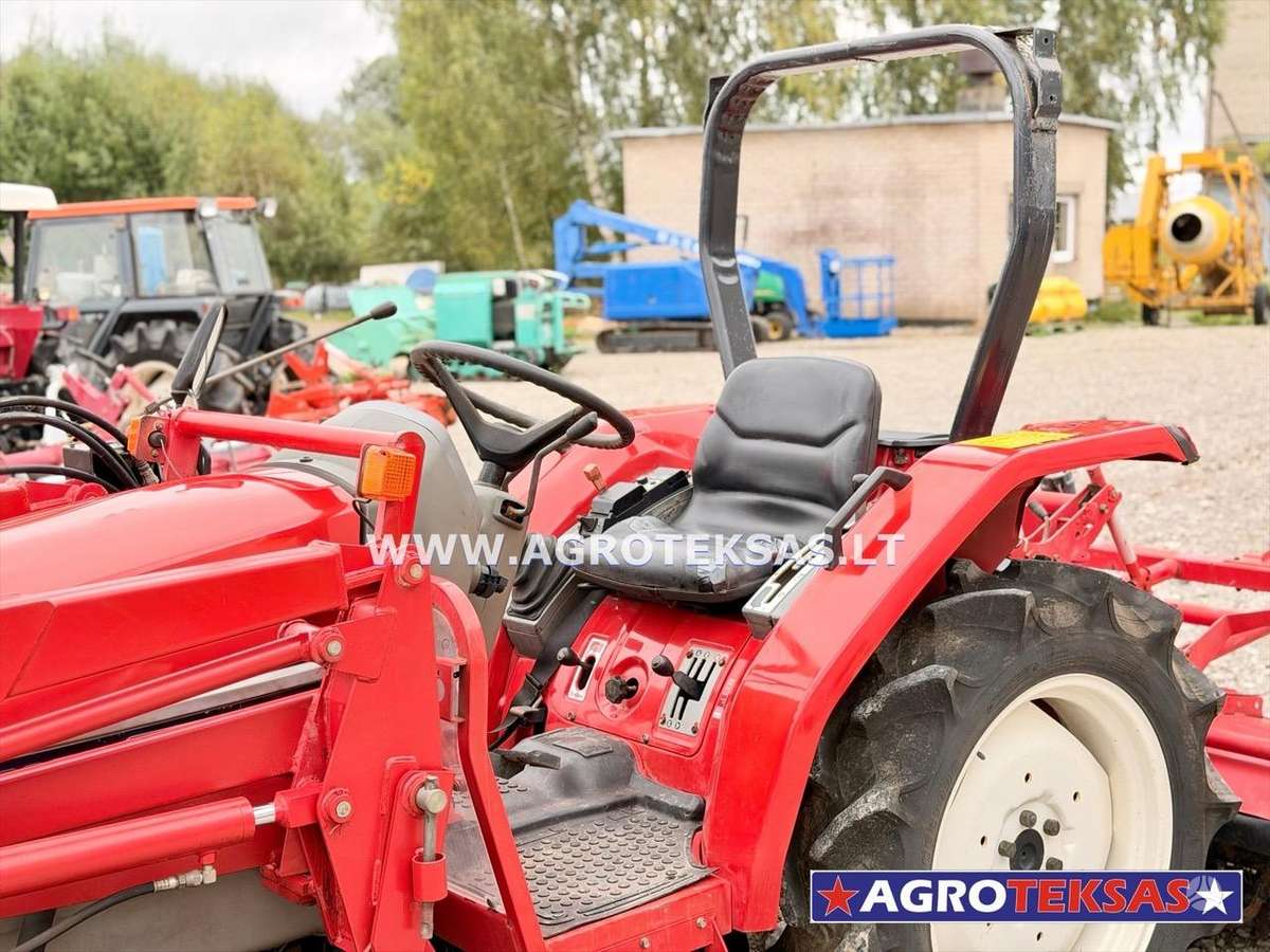 Yanmar RS-330, tractors