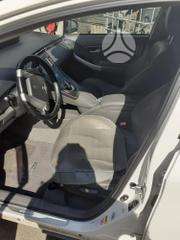 Toyota Prius dalimis