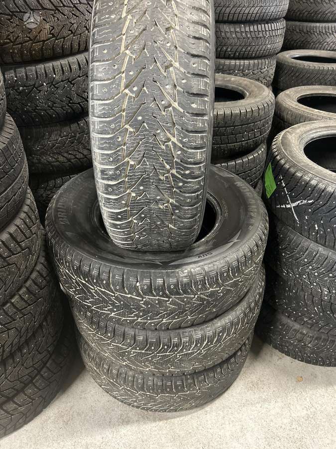 Bridgestone, winter 245/70 R16