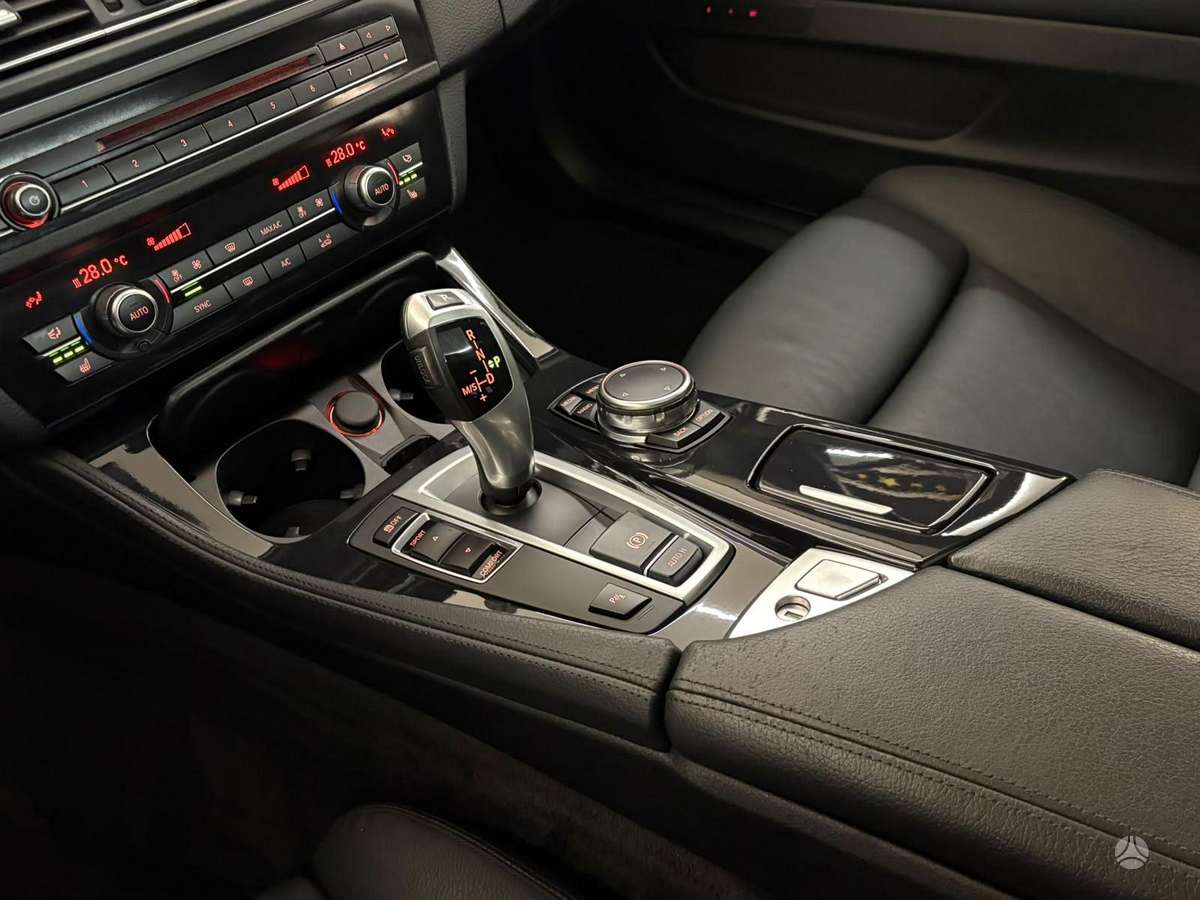 BMW 520, 2.0 l., Универсал