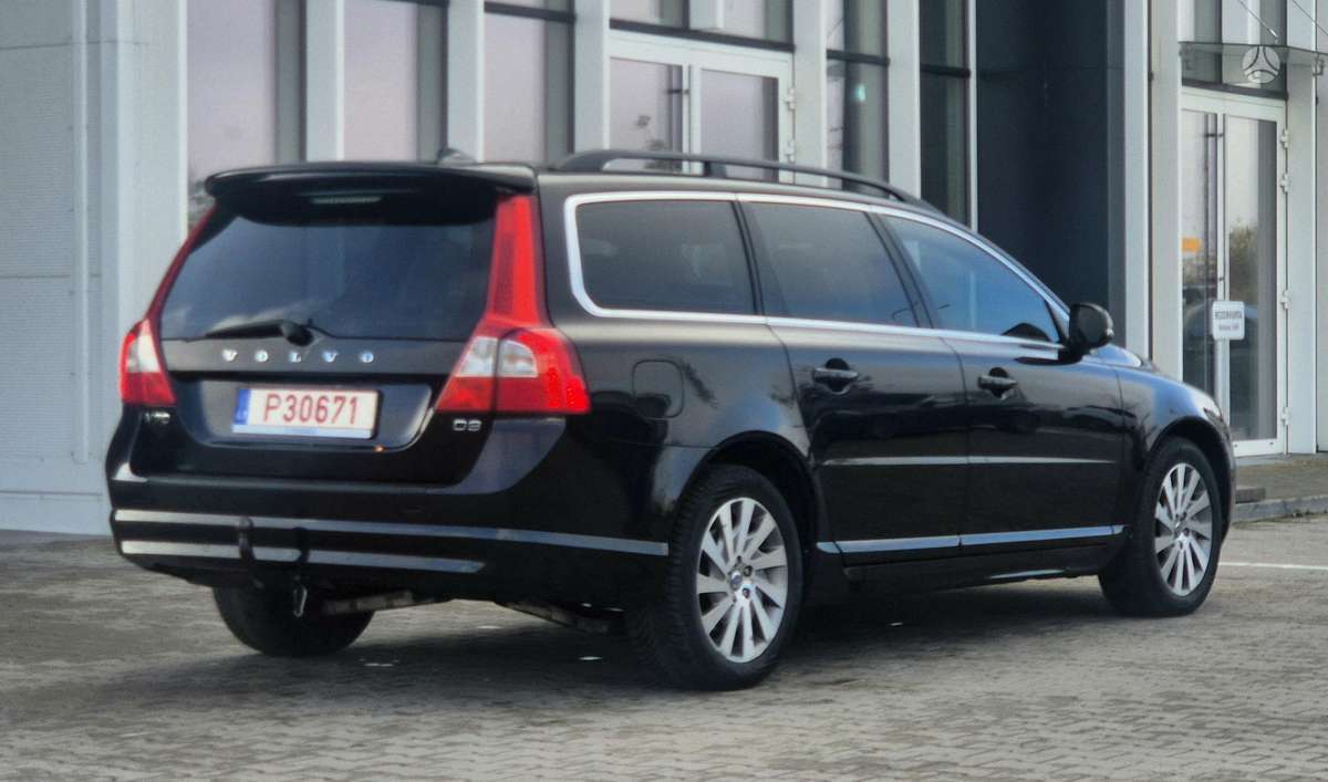 Volvo V70, 2.0 l., Универсал