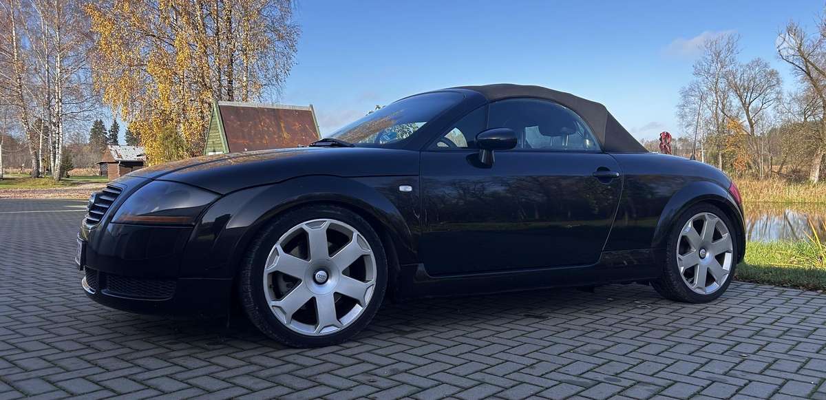 Audi TT, 1.8 l., convertible