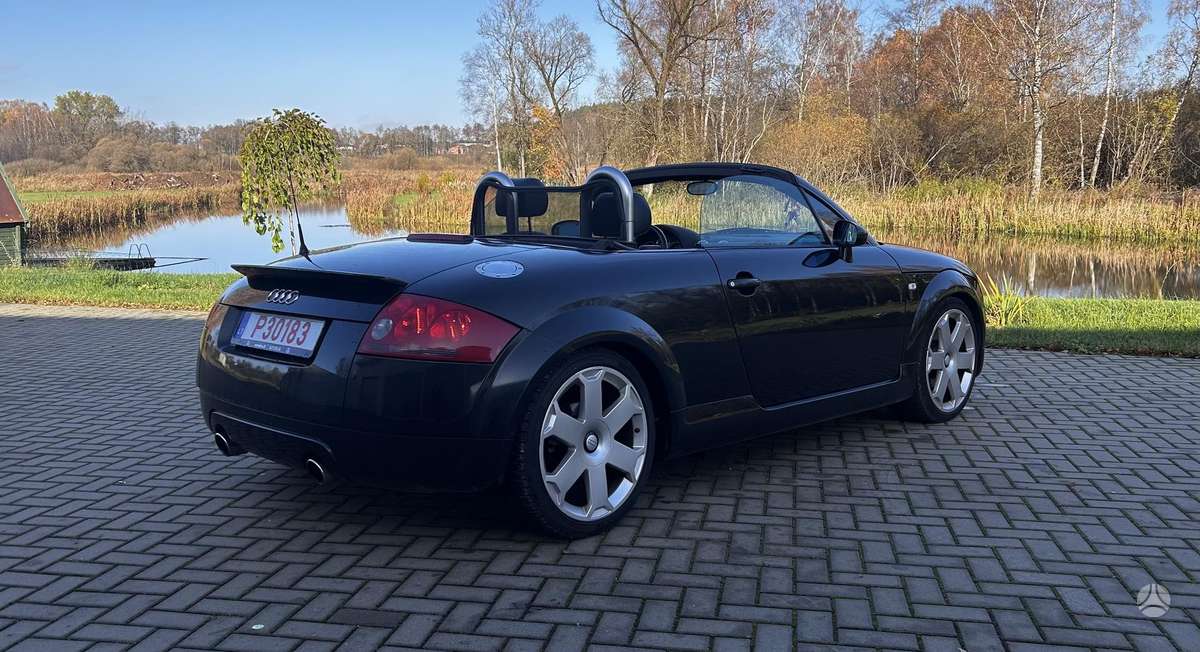 Audi TT, 1.8 l., convertible