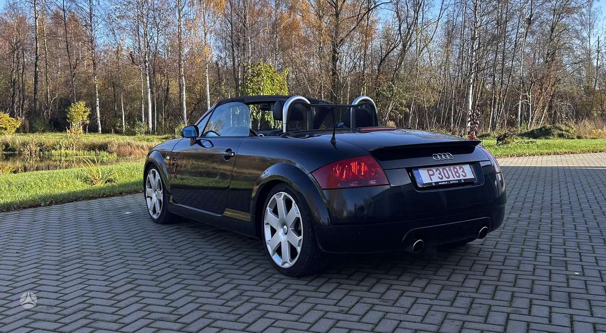 Audi TT, 1.8 l., convertible