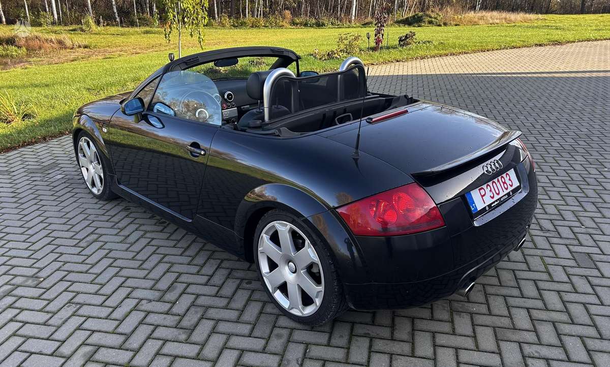 Audi TT, 1.8 l., convertible