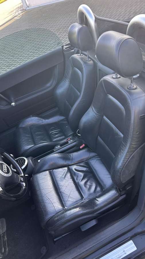 Audi TT, 1.8 l., convertible