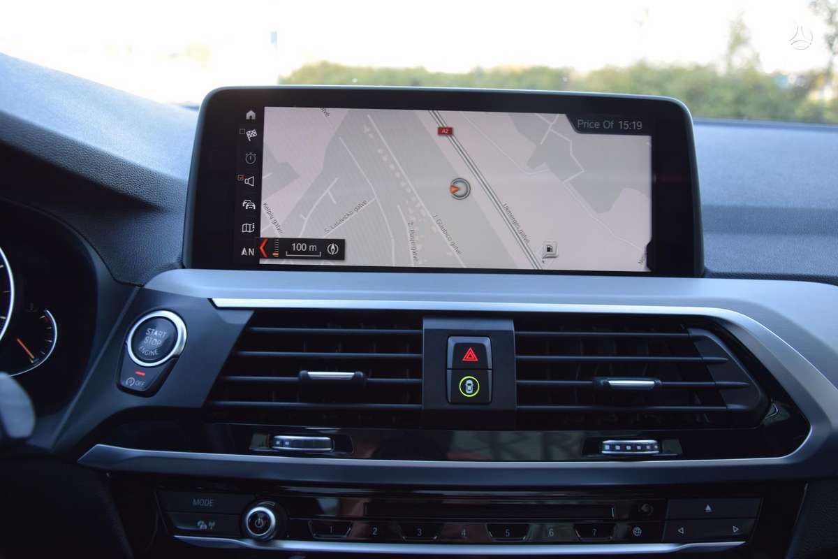 BMW X4, 2.0 l., off-road / crossover
