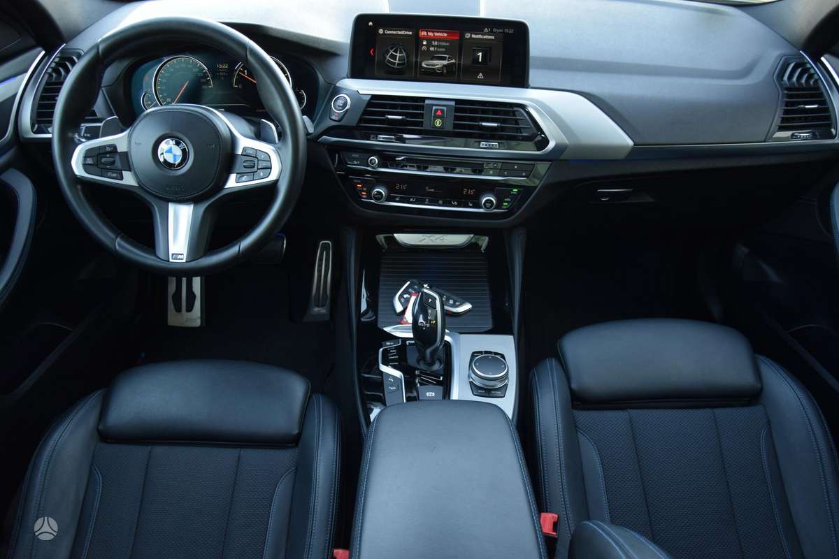 BMW X4, 2.0 l., off-road / crossover