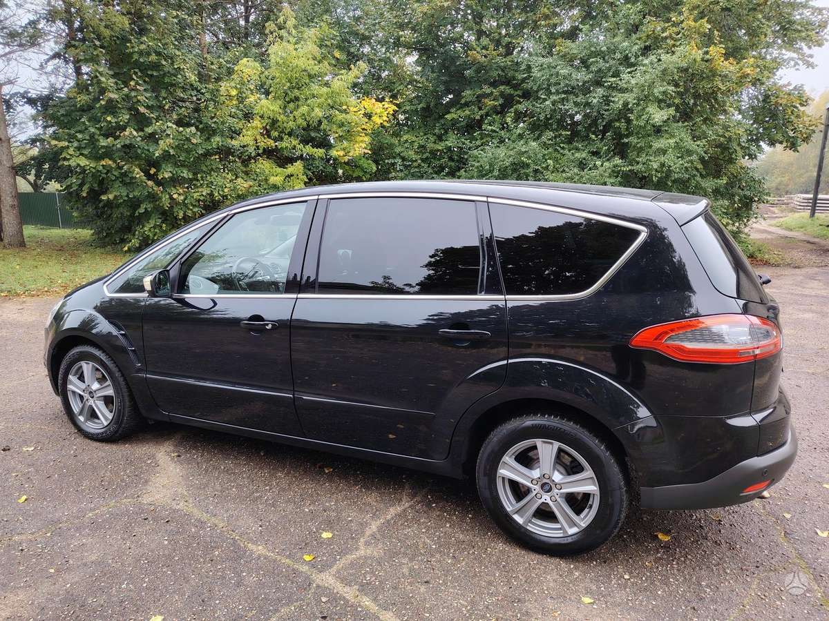 Ford S-MAX