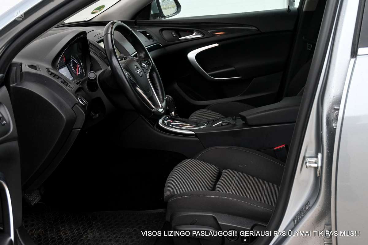 Opel Insignia 2013 — photo 19