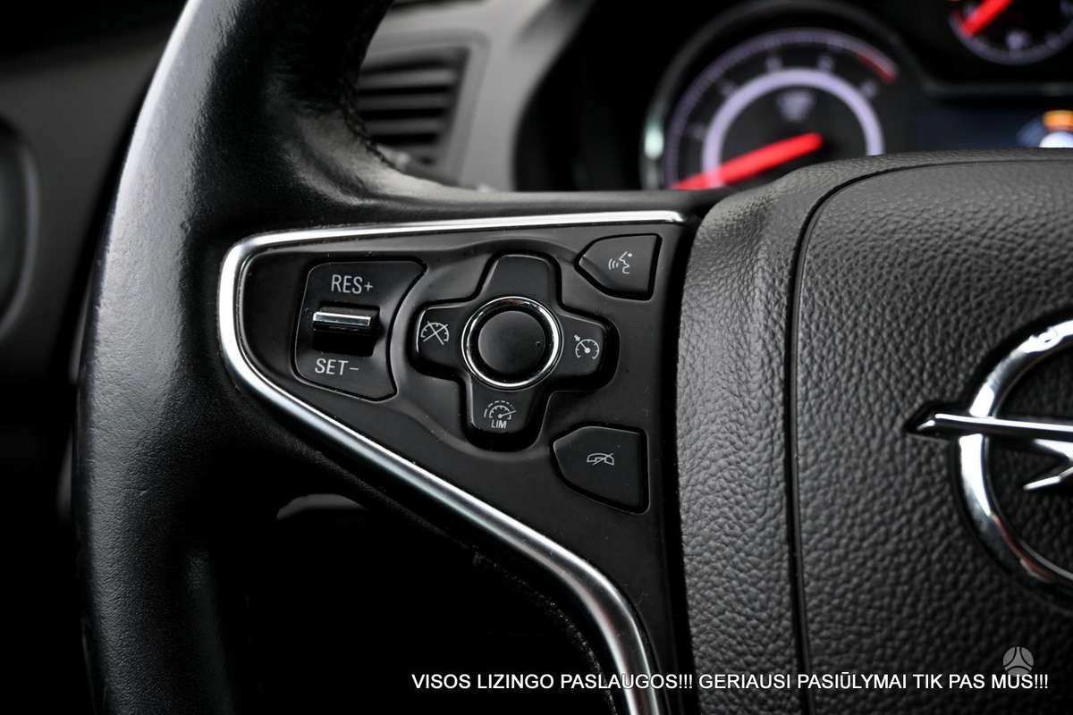 Opel Insignia 2013 — photo 34