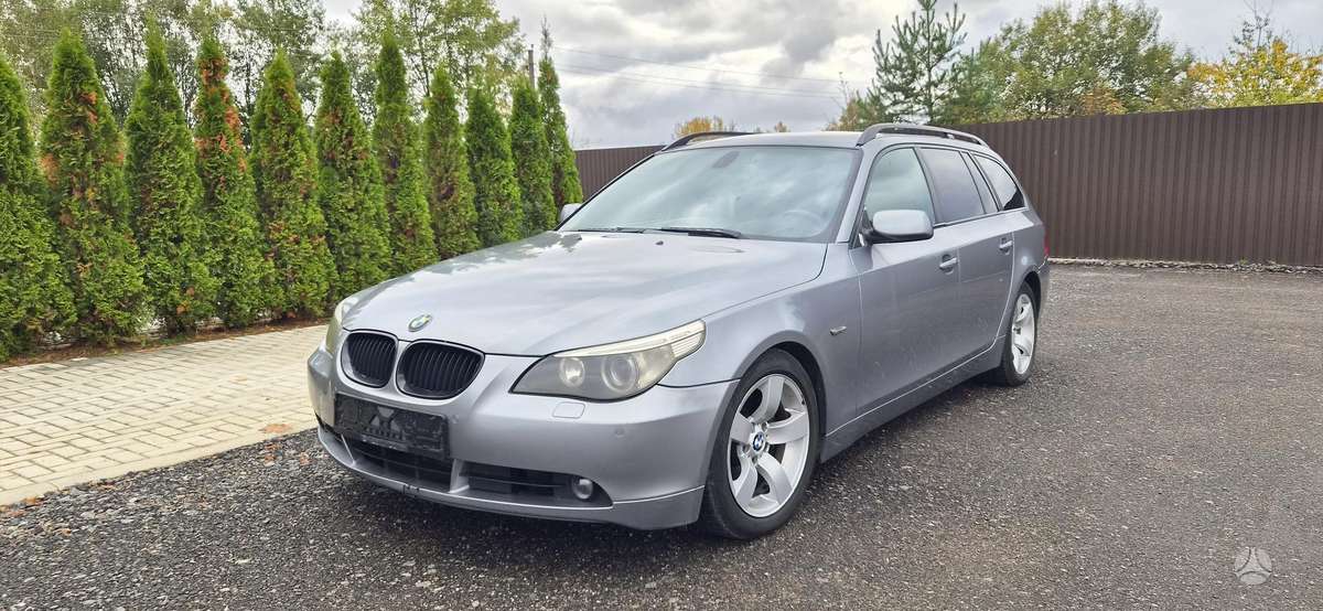 BMW 530