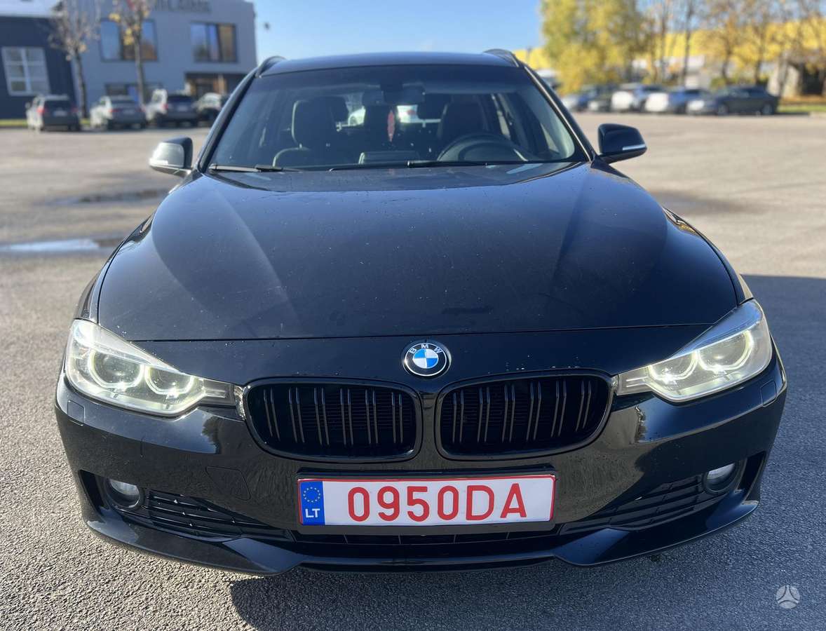 BMW 320