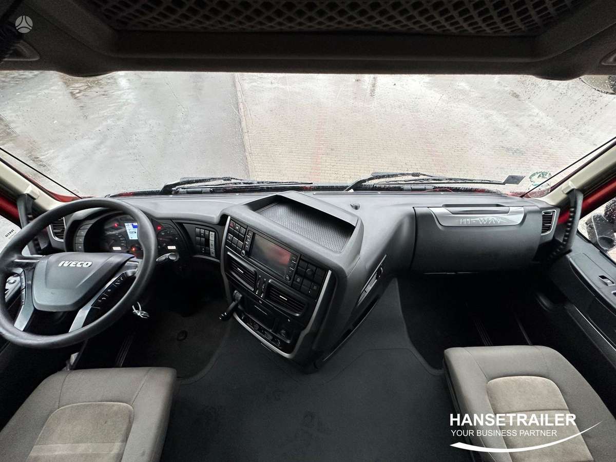 Iveco AS440T/P, 2 спальных места