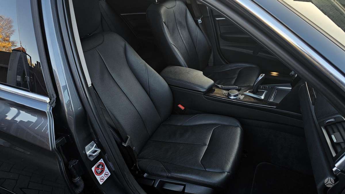 BMW 320, 2.0 l., wagon